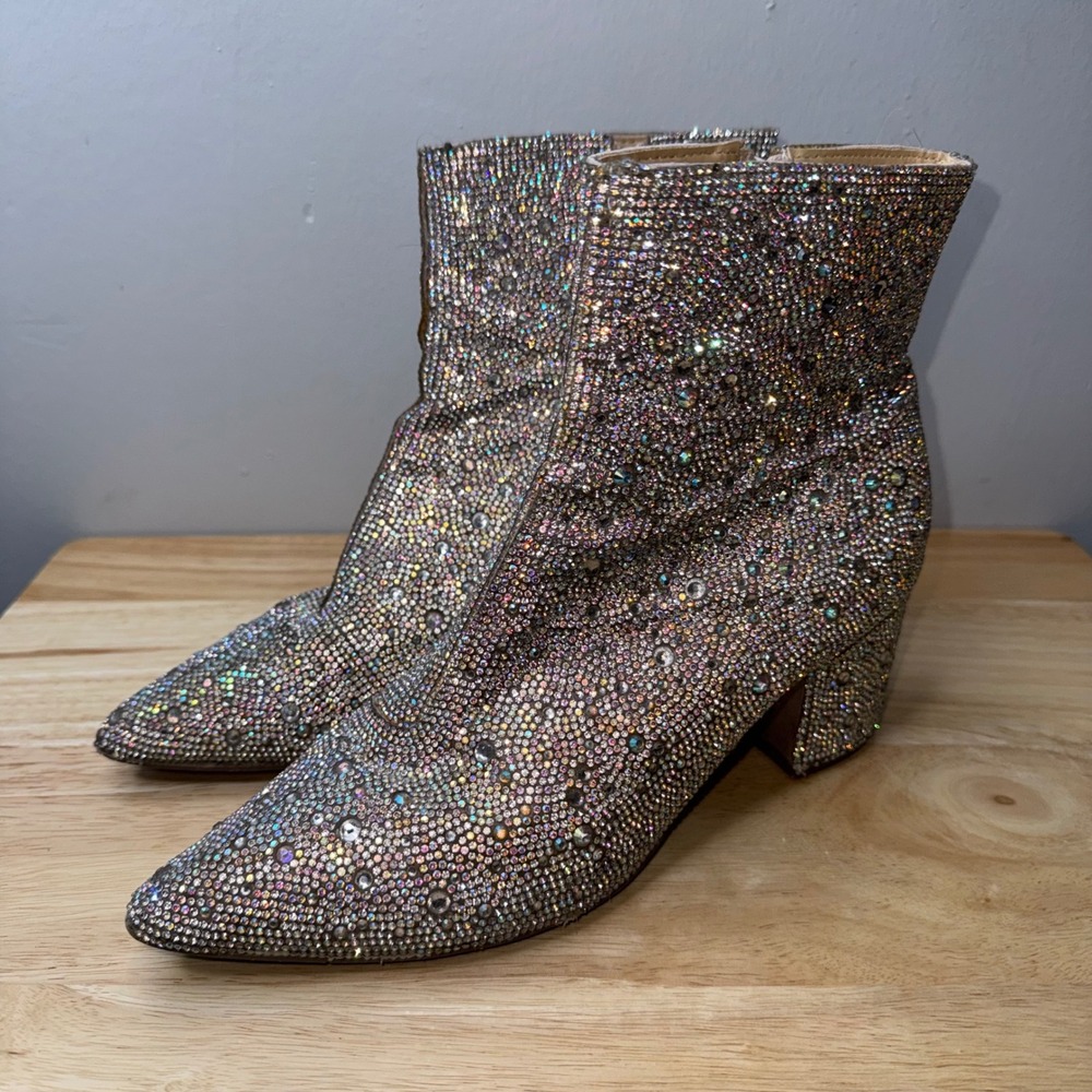 Betsey Johnson SB-KYLA Rhinestone Ankle Boots Silver Multi Pointed Toe Size 7.5M